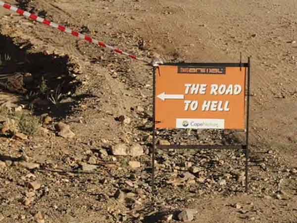 Luxor-al-Hurghada Road