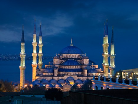 Blue Mosque (Sultan Ahmet Camii), Istanbul, Turkey