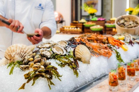 Friday Brunch in The Ritz-Carlton