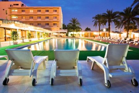 Top 12 hotels to stay in Dubai during vacation